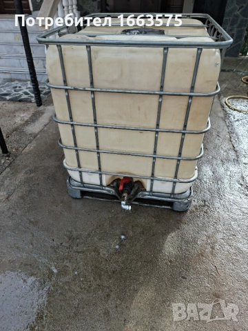 Бидон 1000 л. с кран 3/4, снимка 2 - Напояване - 52413179