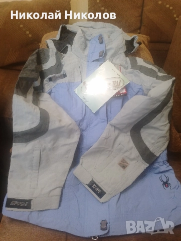 Яке за ски Spyder ново, снимка 4 - Зимни спортове - 52129373