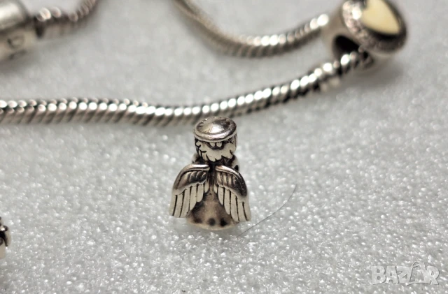 Оригинални Сребърни Талисмани PANDORA, снимка 12 - Гривни - 50797672