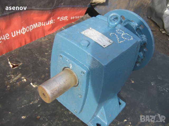 редуктор, снимка 2 - Други машини и части - 31634707