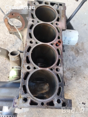Продавам блок от Опел Вектра Ц 1.8i, снимка 3 - Части - 52021676