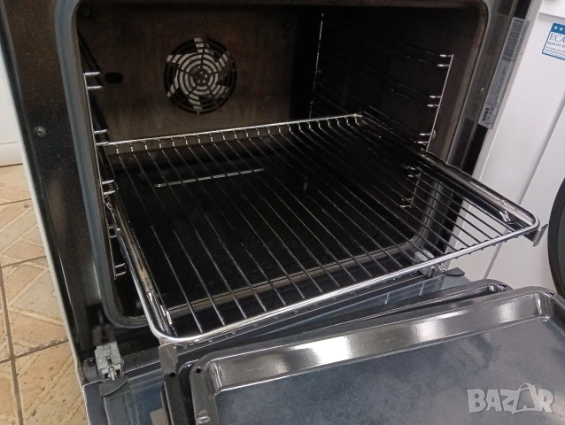 Като нова свободно стояща печка с индукционни котлони Voss с две години гаранция!, снимка 11 - Печки, фурни - 54170269