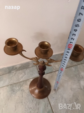 свещник бронз и дърво, снимка 2 - Антикварни и старинни предмети - 52423542