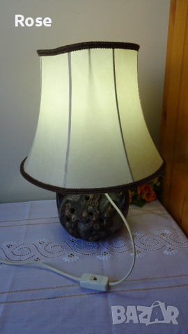 Настолна лампа Leuchte  Германия естествена кожа и керамична основа.                                , снимка 3 - Настолни лампи - 44756323