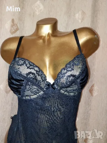 BESIRED M Черен дантелен корсет с 4 жартиери за чорапи , снимка 2 - Корсети, бюстиета, топове - 49108996