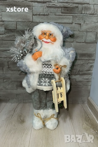 Декоративен Дядо Коледа в сиво – уют, топлина и празничен дух у дома - 50 см., снимка 4 - Декорация за дома - 52729312