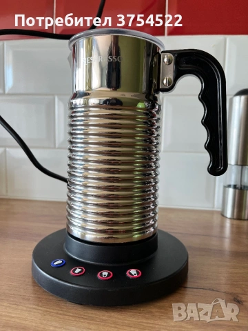 Уред за разпенване на мляко Nespresso  Aeroccino4, 240 мл, снимка 8 - Кани - 54250770