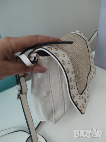 Дамска чантичка с дълга дръжка , снимка 2 - Чанти - 37941248