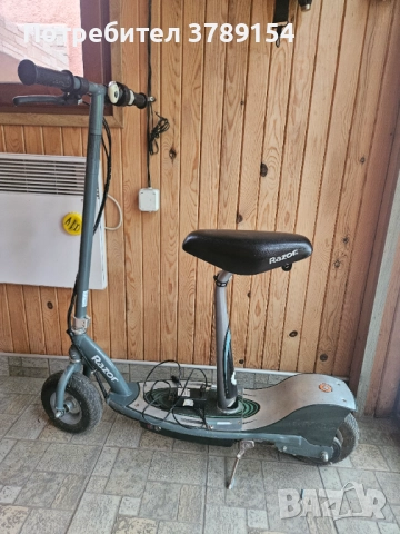 Електрически скутер Razor E300e, снимка 1