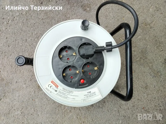 удължител с макара, 4 гнезда, дължина 15м