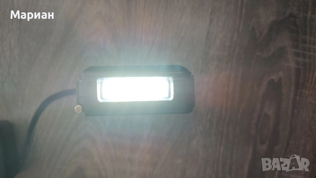 Мини FM радио с LED лампа, снимка 3 - Радиокасетофони, транзистори - 51612553