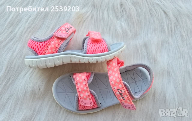 Детски сандали Clarks №25,5 , снимка 17 - Детски сандали и чехли - 51079616