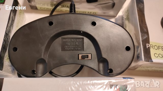 Джойстик за Сега мега драйв 2 Sega mega drive 2, снимка 4 - Други игри и конзоли - 40000313