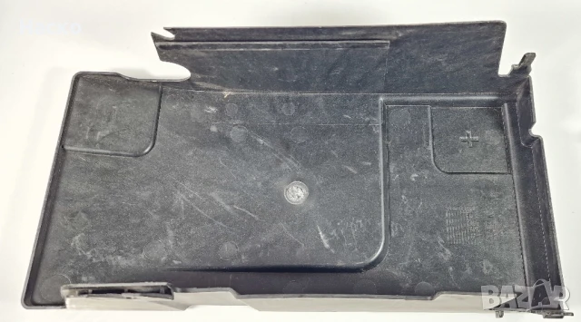 Капак Кутия Акумулатор Опел Инсигниа 2.0 ЦДТИ Opel Insignia 2.0 CDTI 13330946, снимка 2 - Части - 50923994