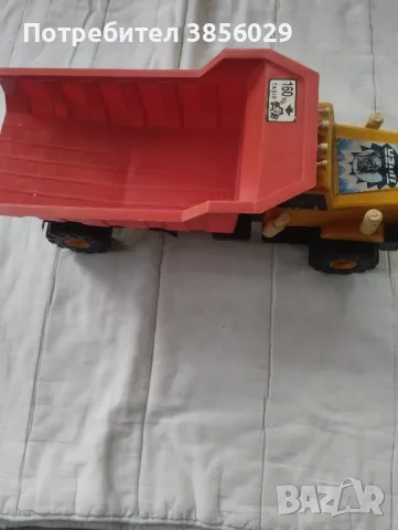 детски самосвал, снимка 4 - Коли, камиони, мотори, писти - 48573357