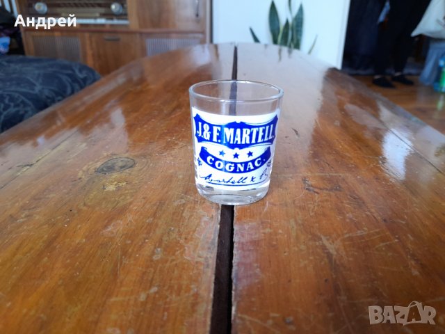 Стара чаша,чашка J&F Martell, снимка 1 - Други ценни предмети - 34145040