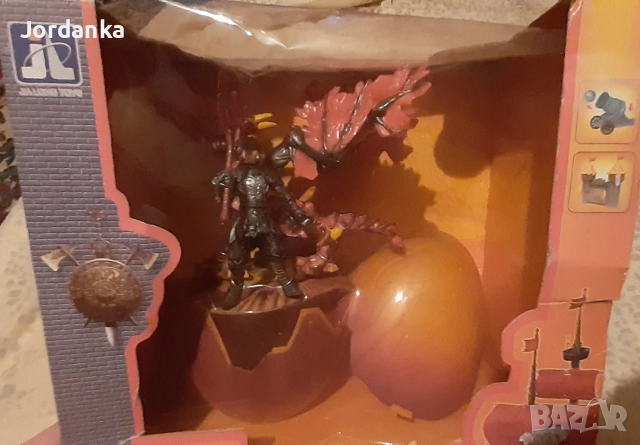 Дракон в яйце и рицар, снимка 2 - Фигурки - 52746171