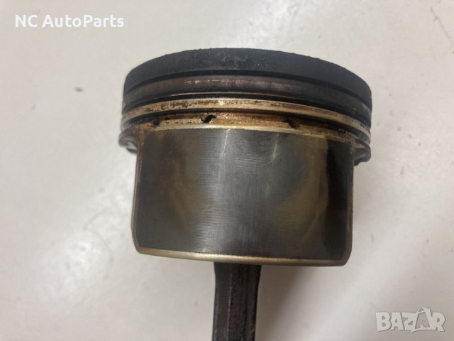 Бутало с биела за Mercedes Мерцедес С клас W204 1.8 компресор 156 коня 2009, снимка 4 - Части - 42653018