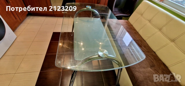 Стъклена трапезна маса, снимка 3 - Маси - 53937209