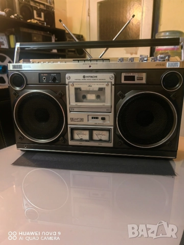 Hitachi trk 8180 /Радиокасетофон /