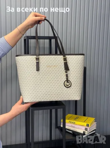 Michael Kors Дамска Чанта Майкъл Корс - Различни Цветове Код E76, снимка 3 - Чанти - 55795090