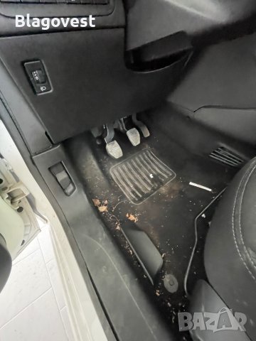 peugeot 208 1.6hdi 75hp НА ЧАСТИ, снимка 9 - Автомобили и джипове - 44354358