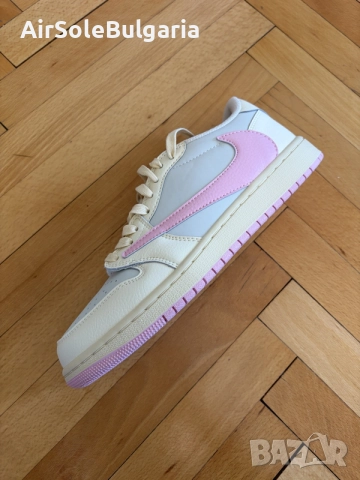 Jordan 1 x Travis Scott Shy Pink Size EUR 41/ UK 7 Brand New With Box 📦 , снимка 10 - Маратонки - 55728487