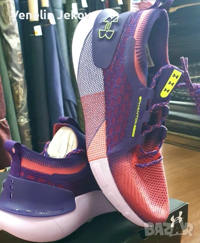 Under Armour HOVR Phantom , снимка 2 - Маратонки - 54178256