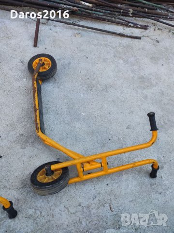 Стари тротинетки, снимка 11 - Антикварни и старинни предмети - 33760471