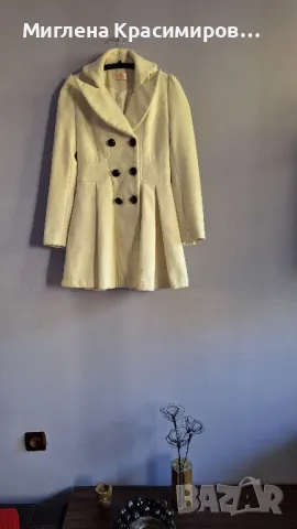 Палто в бяло, снимка 2 - Палта, манта - 48108062