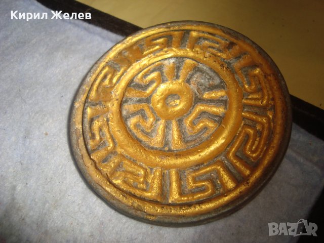 МНОГО СТАРА МАСИВНА ОЛОВНА с ПОЗЛАТА КЛАСИЧЕСКИ ОРНАМЕНТИРАНА АПЛИКАЦИЯ ОБКОВ УКРАСА за ПОРТА 30948, снимка 9 - Антикварни и старинни предмети - 38138303