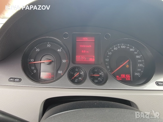 VW PASSAT 1.9, снимка 12 - Автомобили и джипове - 51824872