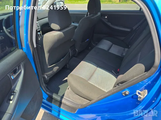 Тойота Корола 2.0 D4D, снимка 10 - Автомобили и джипове - 55836428