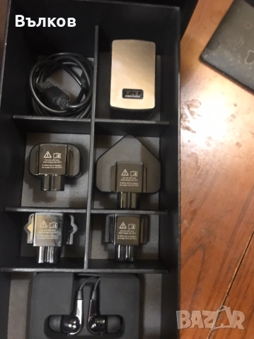 Продавам VERTU SIGNATURE T,type RM-980M, снимка 7 - Vertu - 53994633