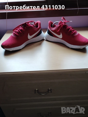 Маратонки Nike 40 номер , снимка 5 - Маратонки - 53807361