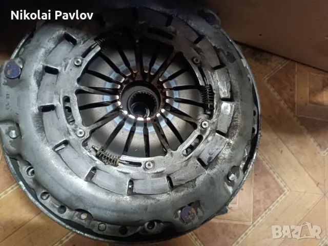 Демпферен маховик и съединител за Мерцедес Ц класа , снимка 4 - Части - 48386505