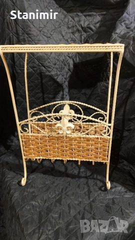 Масичка за телефон , помощна масичка , снимка 3 - Маси - 51923834