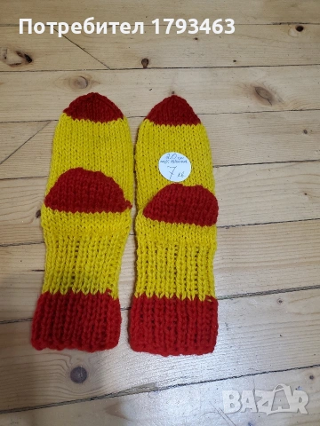 Ръчно плетени детски гети, снимка 18 - Детски комплекти - 49250231