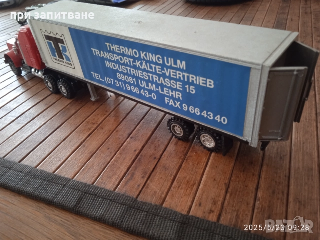 Старо Maisto, американски камион, 1/43- 1/50, снимка 6 - Колекции - 51764397