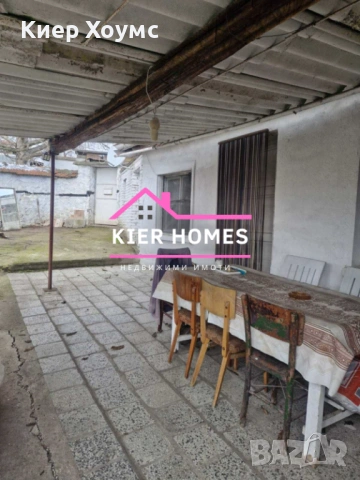 Къщ а в село Златна ливада,общ. Чирпан,обл. Стара Загора, снимка 2 - Къщи - 53148741