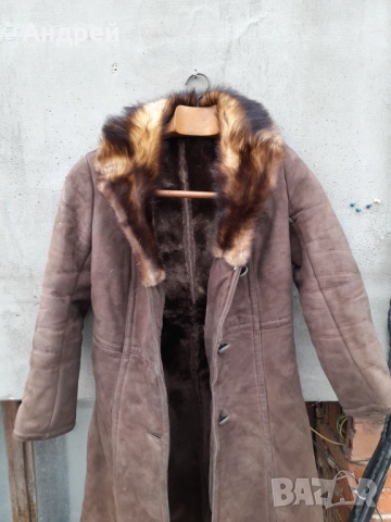 Стар Дамски кожух, снимка 2 - Други ценни предмети - 51978921