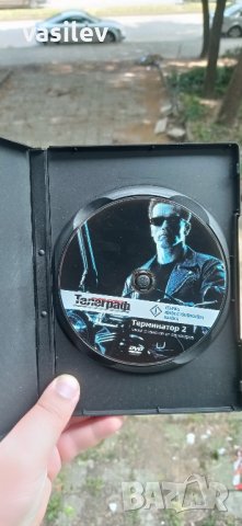 Терминатор 2 с Арнолд Шварценегер DVD, снимка 3 - DVD филми - 42031105