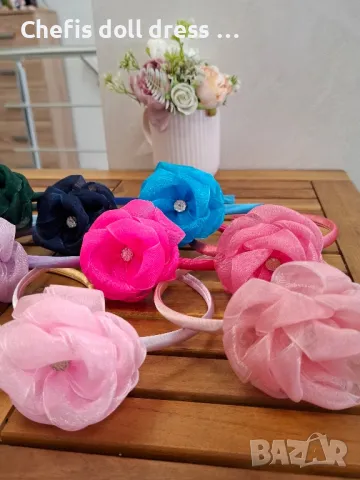 Диадема с обемно цвете от органза, снимка 4 - Аксесоари за коса - 49938448