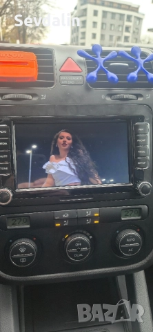 навигация голф 5, снимка 2 - Навигация за кола - 52679192