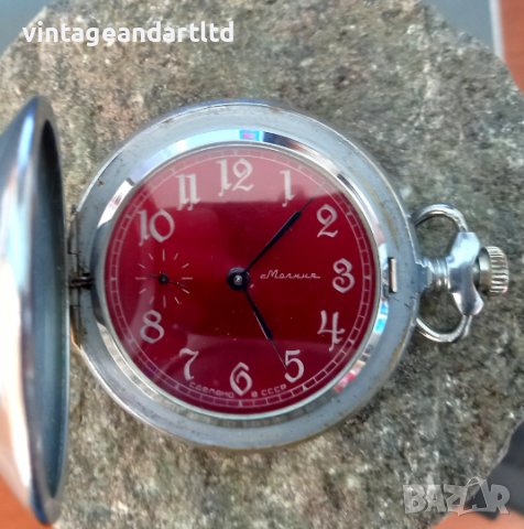 Колекционерски часовник Молния рядък модел, снимка 3 - Антикварни и старинни предмети - 39679512
