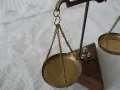 Стара настолна везна, снимка 2