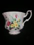 Порцелан на Royal Albert - чашка с чинийка , снимка 1 - Чаши - 42850031