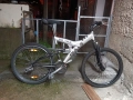 Продавам алуминиев велосипед Bulls 4.0 26-ца с пълно окачваване, снимка 3