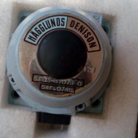 Електро хидравличен серво клапан за контрол на налягането, снимка 1 - Резервни части за машини - 30694809