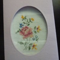 Бродирана картичка ретро цвете, снимка 1 - Гоблени - 25462517